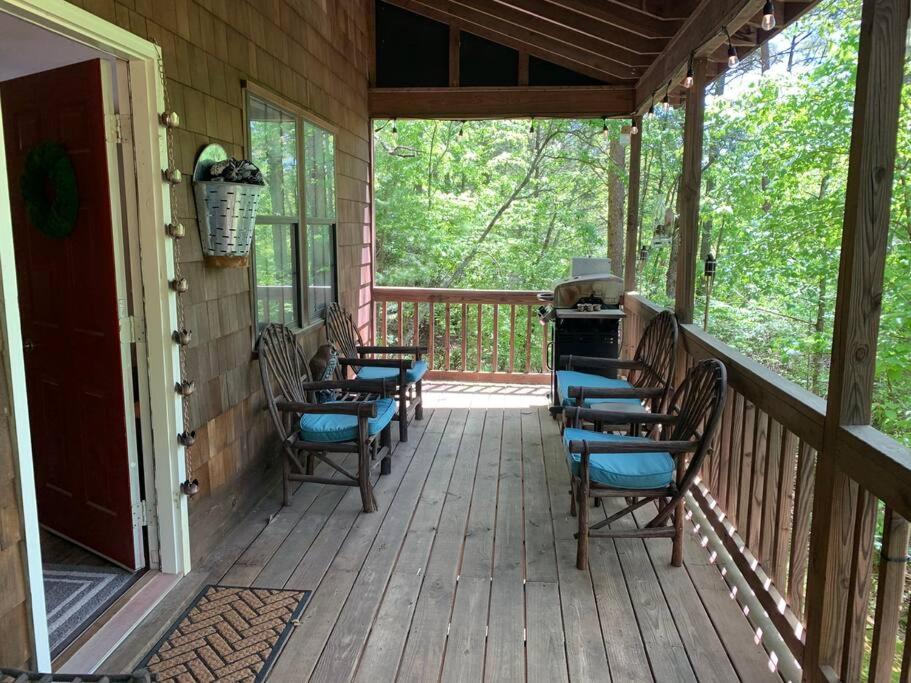 Cabin Fever On Cartecay River Ellijay Exterior photo